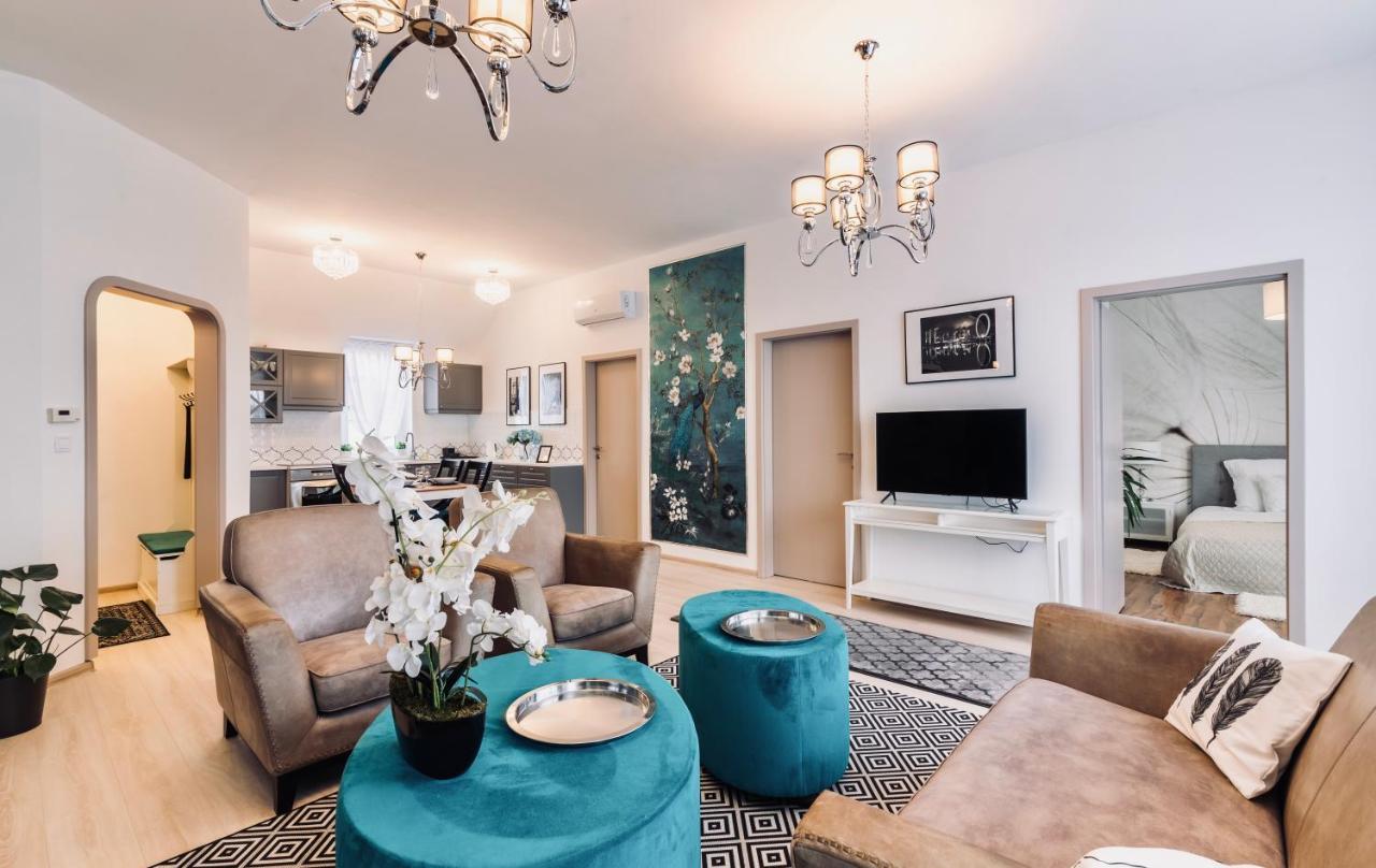 Monarchia Apartman Grand Mosonmagyaróvár 외부 사진
